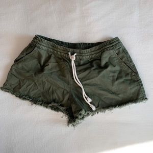 Aerie green shorts